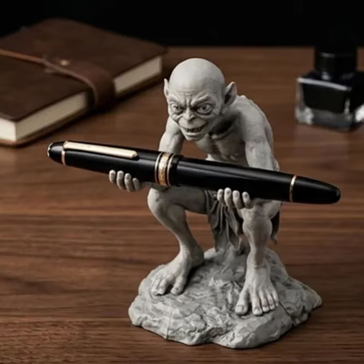 Lord of the Rings Gollum Pen Holder